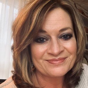 Meet your Posher, Miriam